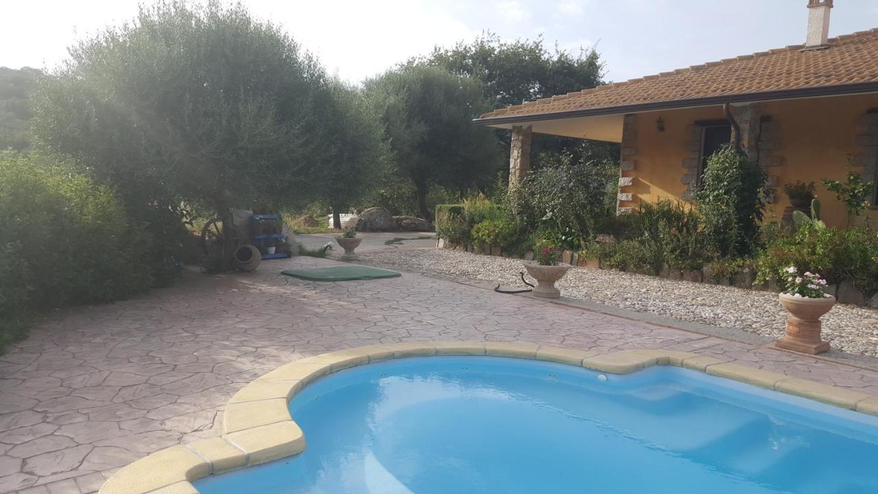 B&B Casa Vacanza Centro Sardegna Sorgono Extérieur photo