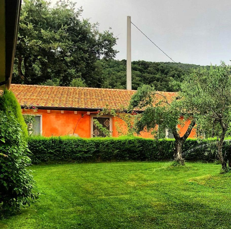 B&B Casa Vacanza Centro Sardegna Sorgono Extérieur photo